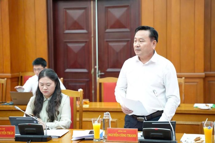 Phó Chủ tịch HĐND thành phố Nguyễn Công Thanh phát biểu tại buổi làm việc.