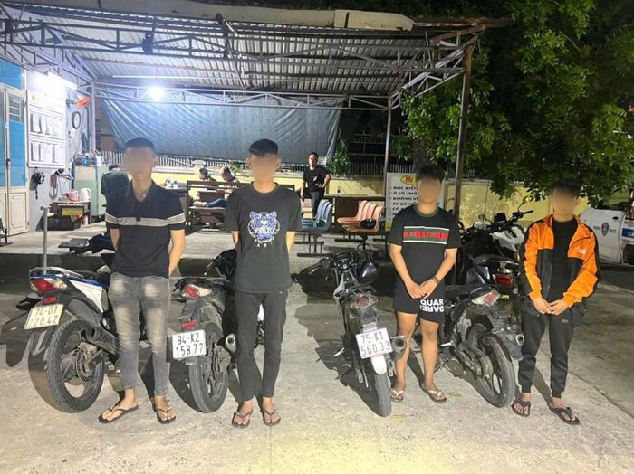 Các đối tượng có hành vi vi phạm pháp luật bị lực lượng 911 Công an TP Đà Nẵng phát hiện.