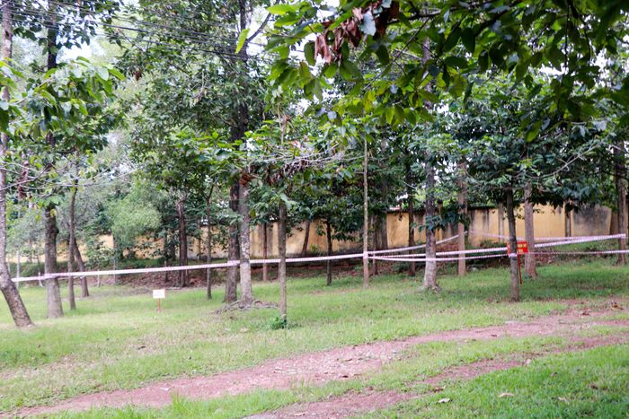 Khu vực nghi có mộ liệt sĩ tại Trường Sĩ quan Công Binh, phường Thủ Dầu Một