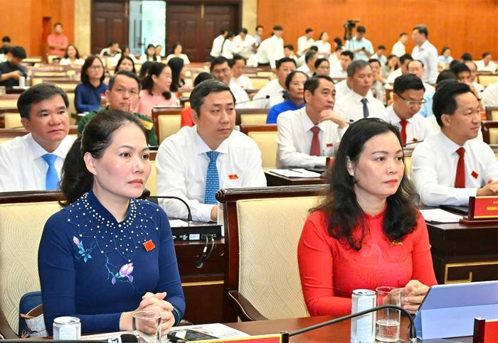  Các đại biểu dự kỳ họp. Ảnh: VIỆT DŨNG 