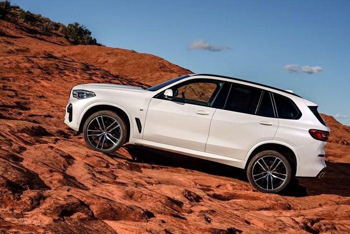 Hình minh họa hệ dẫn động xDrive của BMW. Ảnh: Driving.ca