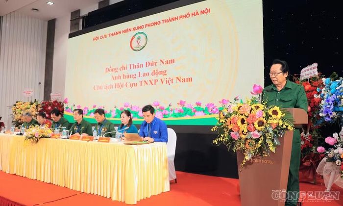 Anh hùng Lao động Thân Đức Nam phát biểu chỉ đạo tại đại hội