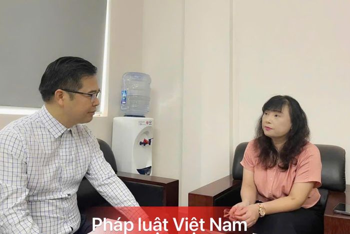 Nhà giáo Phạm Thúy Hằng - Phó Hiệu trưởng Trường THPT chuyên Nguyễn Huệ chia sẻ, về việc giúp học sinh nuôi dưỡng ước mơ, giữ gìn những giá trị tốt đẹp và sống có trách nhiệm khi bước vào xã hội.