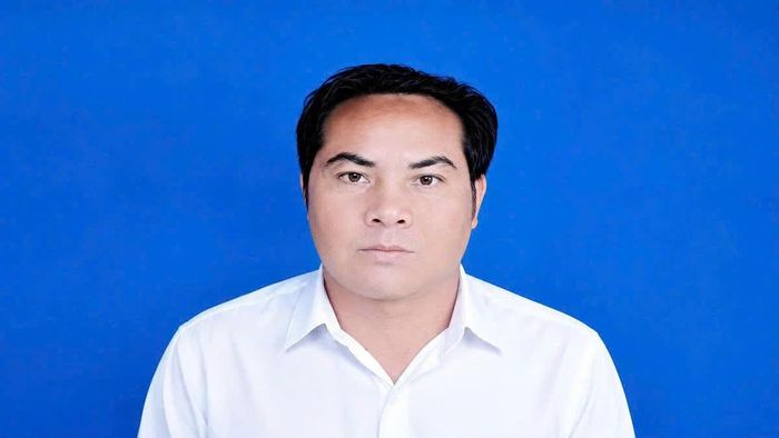 Các lực lượng chức năng đã vận động gia đình tác động, kêu gọi nghi can ra đầu thú. (Ảnh C A)