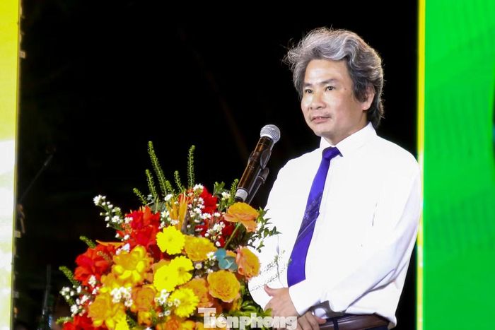 PGS.TS. Võ Văn Minh, Hiệu trưởng Trường ĐH Sư phạm - ĐH Đà Nẵng phát biểu tại chương trình.