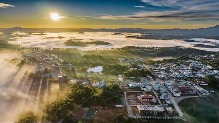Măng Đen sở hữu lợi thế về khí hậu, rừng tự nhiên, sinh thái, dược liệu và văn hóa cộng đồng, bổ sung sản phẩm du lịch cao nguyên cho Quảng Ngãi.