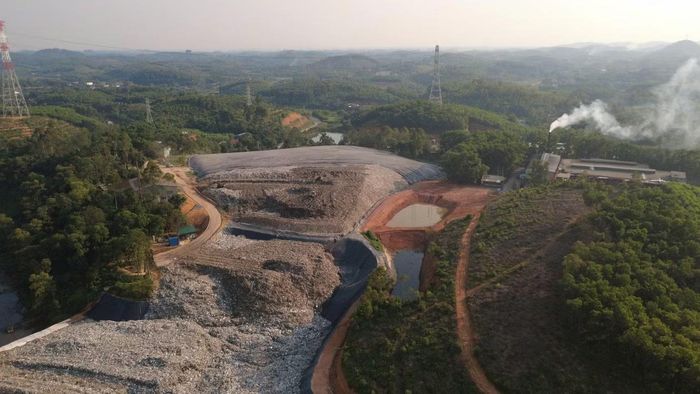 Kết luận thanh tra xác định tổng cộng 4 nhóm hành vi có dấu hiệu hình sự tại Phú Minh Vina gồm, vận chuyển khoảng 12.318 tấn chất thải đi đổ trái phép, chuyển giao khoảng 10.582,8 tấn chất thải có dấu hiệu gây ô nhiễm môi trường, không xử lý theo quy định khoảng 1.160 tấn chất thải, trong đó có 691,3 tấn chất thải nguy hại và lập, sử dụng hai hệ thống sổ sách kế toán có dấu hiệu vi phạm quy định về kế toán, trốn thuế.