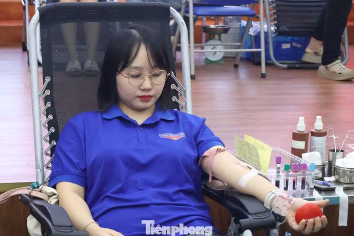 Đông đảo đoàn viên, thanh niên tham gia Ngày hội Hiến máu tình nguyện năm 2026.