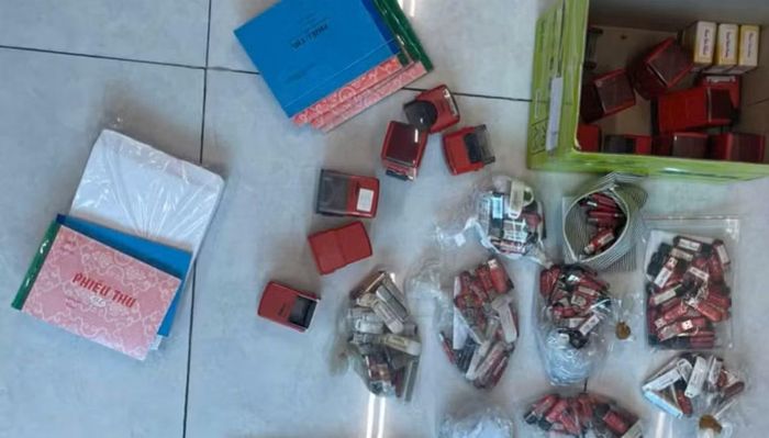 Tang vật thu được từ vụ án.