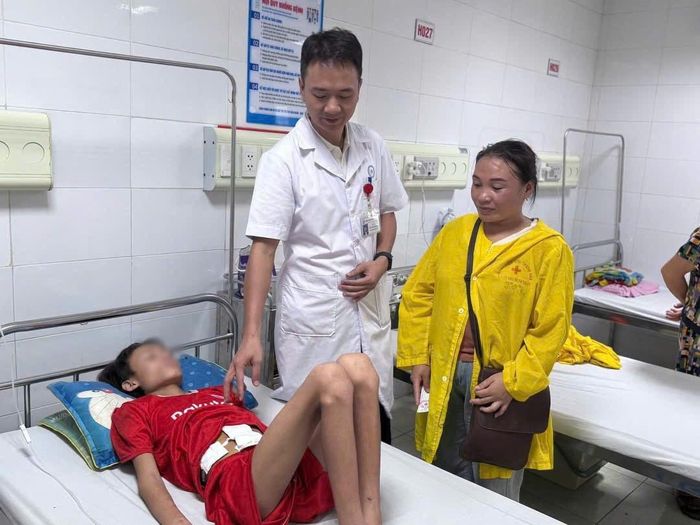 Bệnh nhi người Lào được phẫu thuật thành công