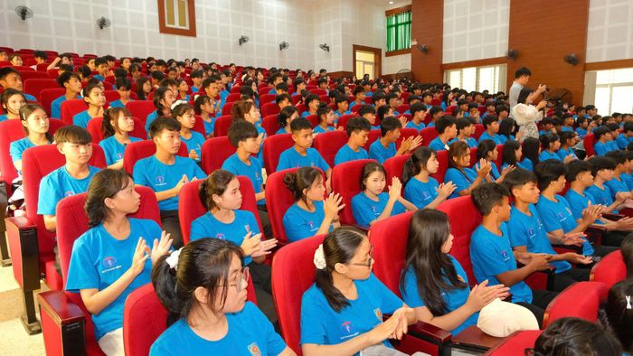 Sự kiện thu hút hơn 500 cán bộ, công chức, giảng viên và sinh viên ngành Luật, Tư pháp tham gia.