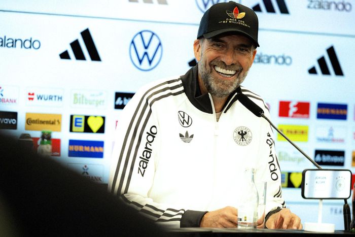 Klopp chuẩn bị cho màn ra mắt tuyển Đức. Ảnh: DFB