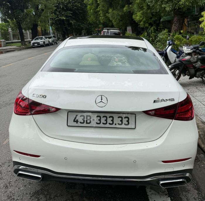 Cận cảnh biển số VIP. 
