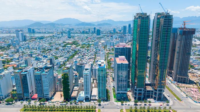 Trung tâm tài chính được đặt tại các lô đất phường An Hải, Hải Châu và khu vực lấn biển dọc Nguyễn Tất Thành.
