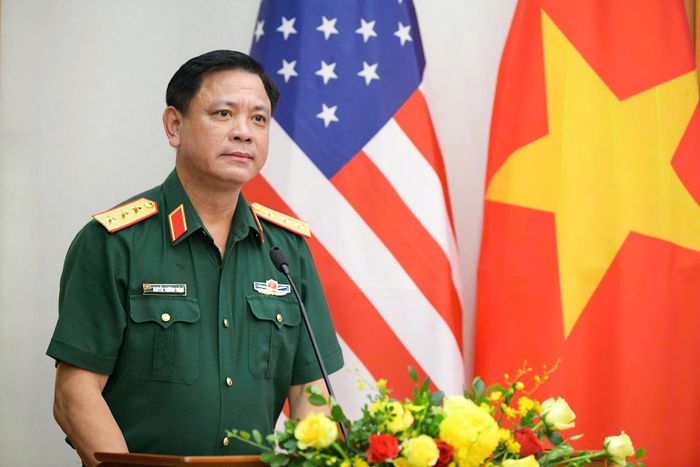 Thượng tướng Nguyễn Trường Thắng, Thứ trưởng Bộ Quốc phòng phát biểu. Ảnh: Minh Nhật