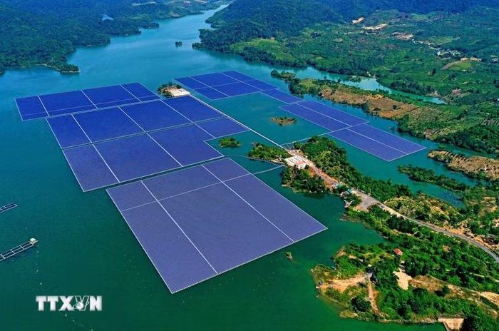 Cụm nhà máy điện mặt trời Phước Thái tại tỉnh Khánh Hòa. (Ảnh minh hoạ: Huy Hùng/TTXVN)