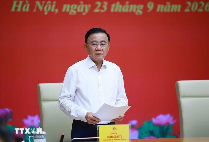 Đồng chí Trần Cẩm Tú, Thường trực Ban Bí thư, Trưởng đoàn Kiểm tra, giám sát số 221 phát biểu. (Ảnh: Dương Giang/TTXVN)