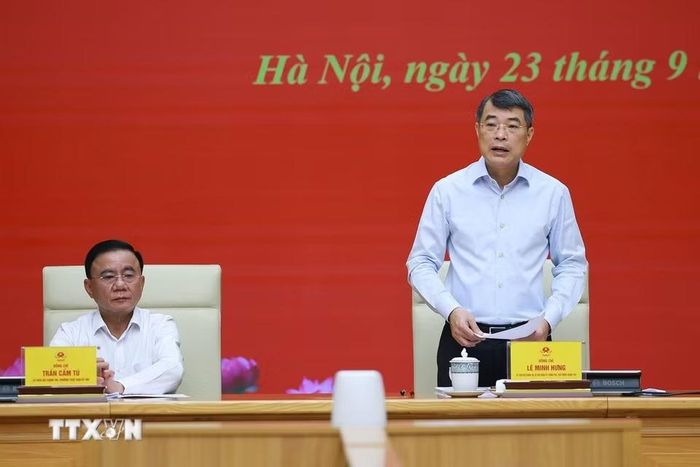 Đồng chí Lê Minh Hưng, Bí thư Đảng ủy Chính phủ, Thủ tướng Chính phủ phát biểu. (Ảnh: Dương Giang/TTXVN)