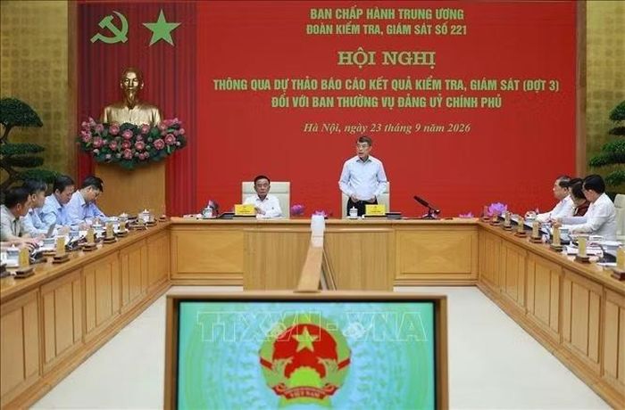 Đồng chí Lê Minh Hưng, Bí thư Đảng ủy Chính phủ, Thủ tướng Chính phủ phát biểu. Ảnh: Dương Giang/TTXVN