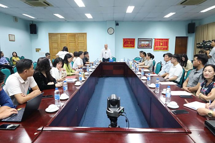 Quang cảnh hội nghị.