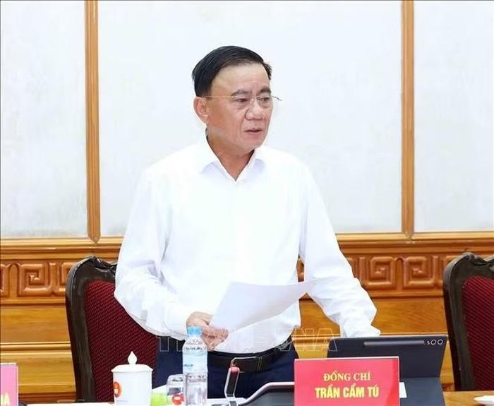 Đồng chí Trần Cẩm Tú, Uỷ viên Bộ Chính trị, Thường trực Ban Bí thư phát biểu chỉ đạo cuộc họp. Ảnh: Phương Hoa/TTXVN