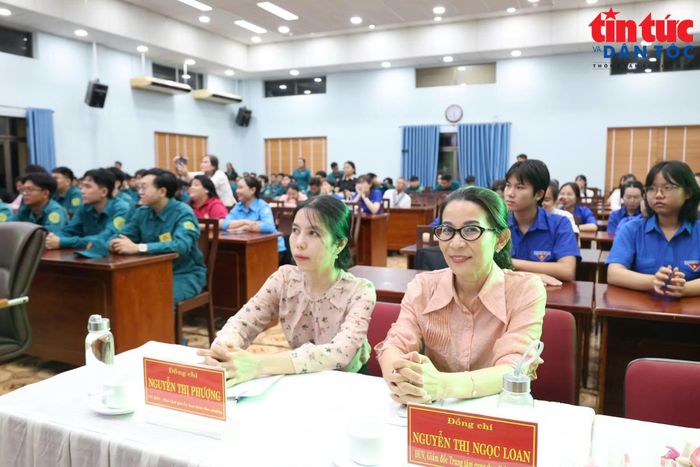 Các hoạt động diễn ra nhằm khởi dậy tình yêu quê hương - đất nước trong thế hệ trẻ.