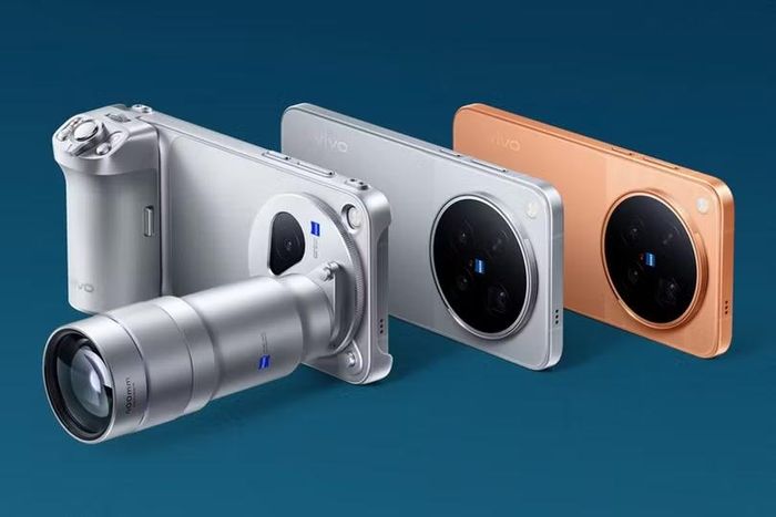 vivo X500 Pro Max có thể gắn thêm ống tele 400 mm để chụp các chủ thể ở xa. Ảnh: vivo.