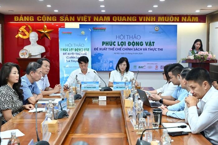 Hội thảo “Phúc lợi động vật: Đề xuất thể chế chính sách và thực thi”. Ảnh: Báo NN và MT