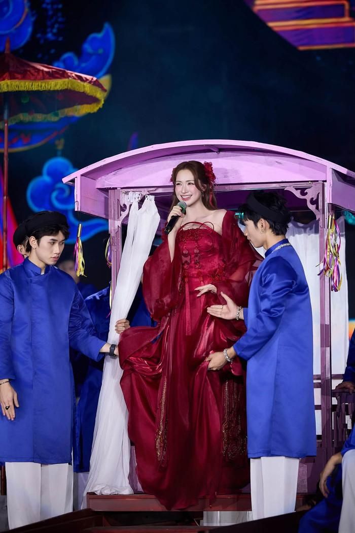 Lời cảm ơn đặc biệt nhất được Hòa Minzy dành cho người dân Bắc Ninh.