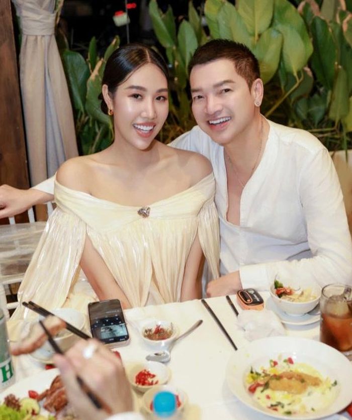 Quang Minh và vợ Tăng Khánh Chi.
