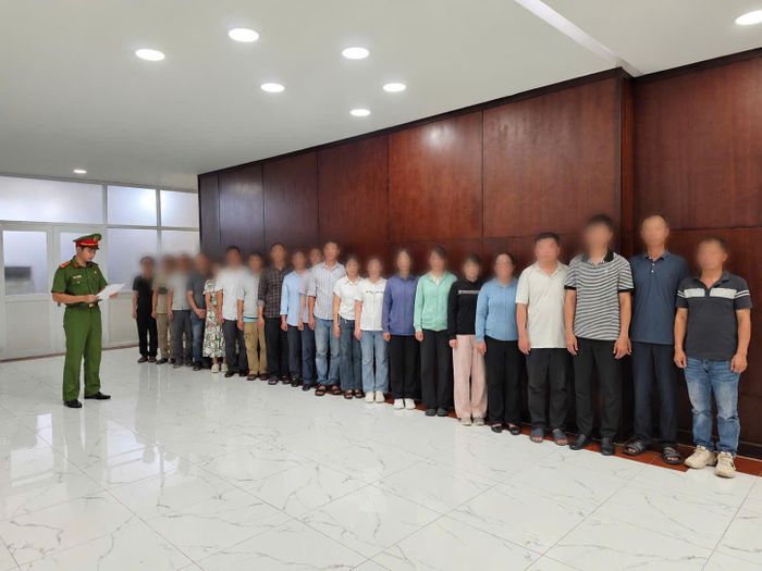 Các bị can bị khởi tố. (Ảnh: Công an cung cấp)