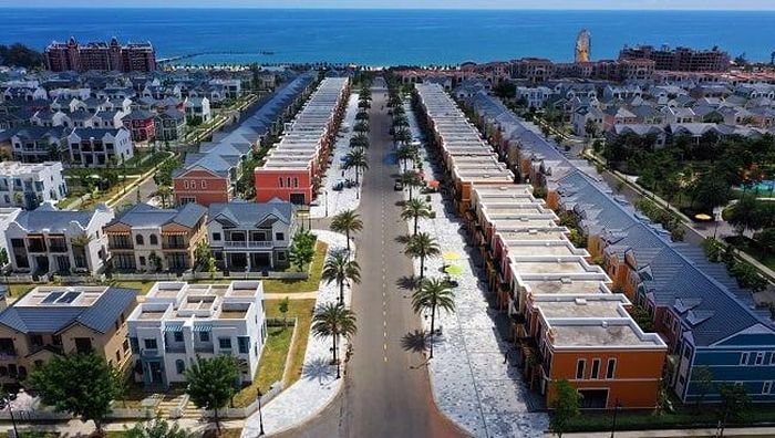 Doanh nghiệp phải tính đến khả năng dự án không thể triển khai thay vì coi việc tiếp tục giữ đất là phương án mặc định. Ảnh: HA
