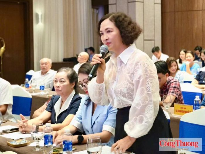 Đại diện doanh nghiệp phát biểu đề xuất, kiến nghị tại hội nghị.
