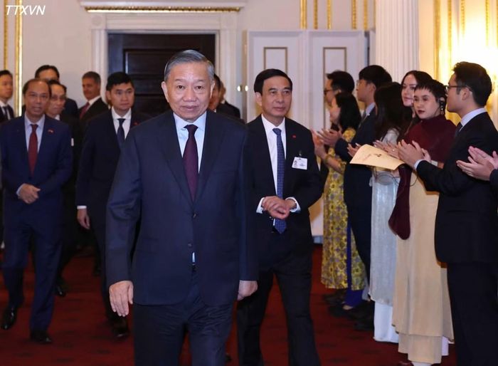 Tổng Bí thư, Chủ tịch nước Tô Lâm đến phát biểu chính sách và nhận Huy chương của Hiệp hội Chính sách đối ngoại Hoa Kỳ (FPA). Ảnh: Thống Nhất/TTXVN