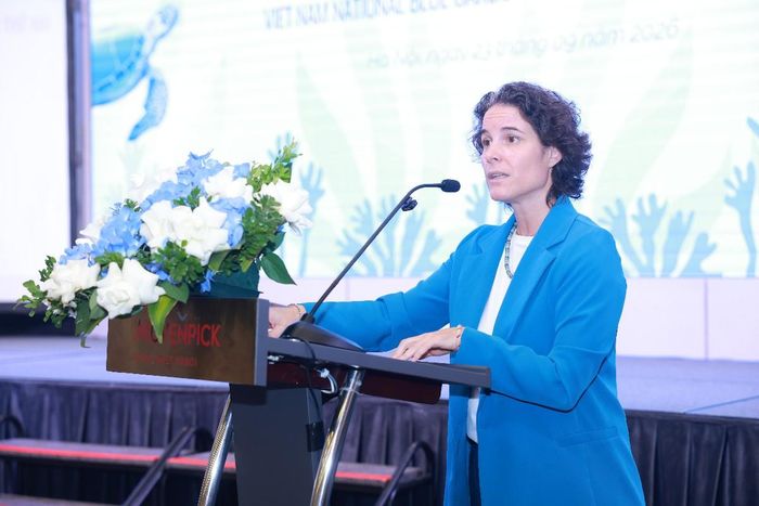 Bà Francesca Nardini: "UNDP cam kết tiếp tục đồng hành cùng Bộ Nông nghiệp và Môi trường và các đối tác, chuyển hóa tiềm năng của carbon xanh dương thành những hành động có sự phối hợp, dựa trên bằng chứng và có khả năng thu hút đầu tư".