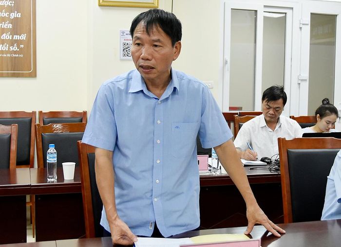 Đại diện Hiệp hội doanh nghiệp thành phố góp ý về các căn cứ pháp lý thực hiện đề án.