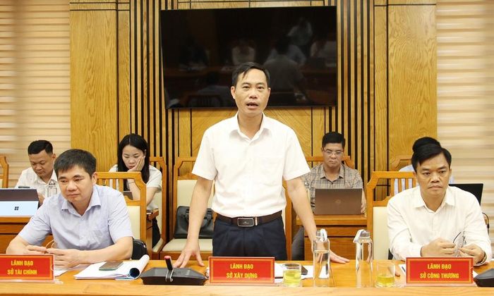 Lãnh đạo Sở Xây dựng phát biểu tại buổi làm việc. 