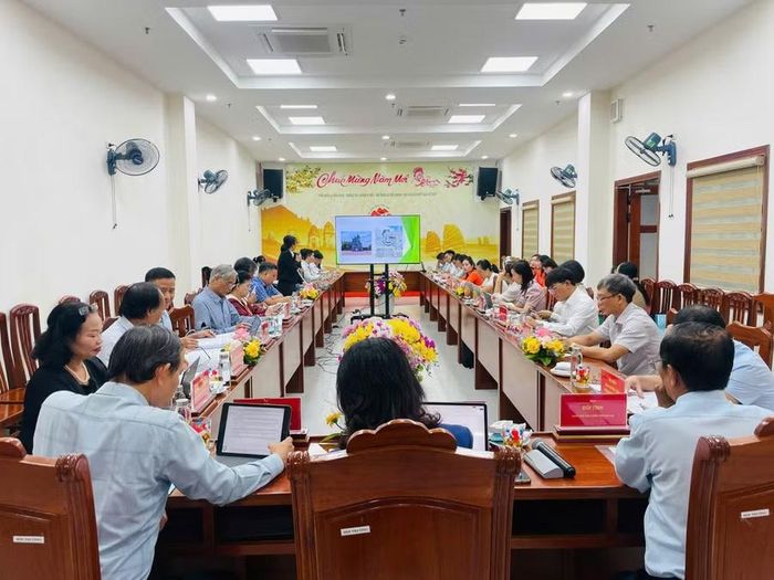  Toàn cảnh Hội thảo đánh giá giá trị lịch sử Di tích Trại giam nữ tù binh Phú Tài. Ảnh: Phi Long 