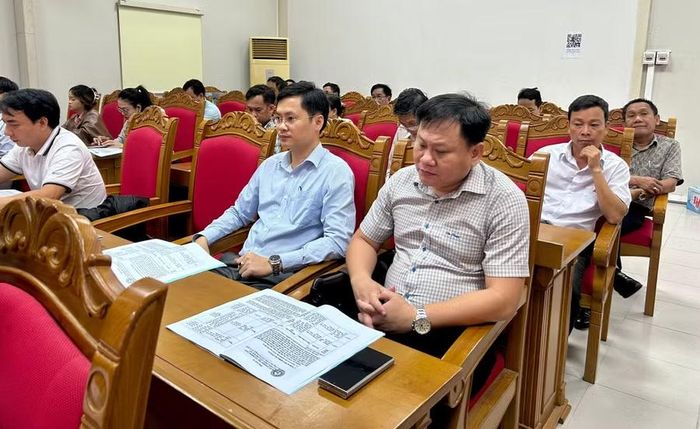 Hơn 150 cơ quan, doanh nghiệp thuộc đối tượng áp dụng Nghị quyết trên địa bàn tỉnh tham dự hội nghị. Ảnh: D.L 