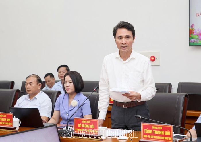 Đồng chí Hà Trọng Hải - Ủy viên Ban Thường vụ Tỉnh uỷ, Phó Chủ tịch UBND tỉnh phát biểu tại cuộc họp.