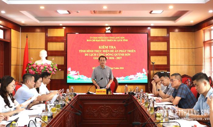 Lãnh đạo Sở Văn hóa, Thể thao và Du lịch, Phó Trưởng Ban Chỉ đạo quán triệt nội dung kiểm tra tại xã Bắc Sơn