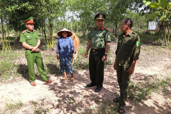 Bên cạnh nhiệm vụ bảo đảm an ninh, trật tự, đơn vị xác định muốn giữ vững bình yên trên địa bàn thì trước hết phải gần dân, hiểu dân và chăm lo đời sống cho Nhân dân