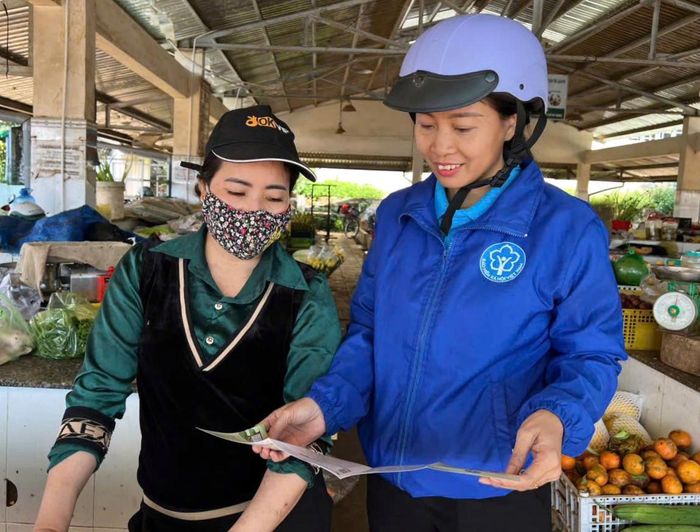 Vận động tiểu thương tham gia BHXH, BHYT