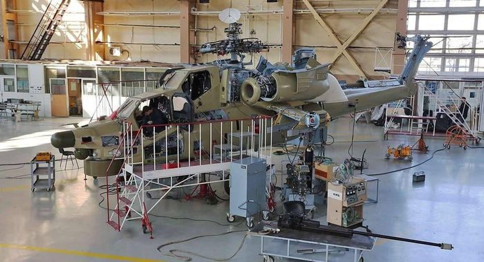 Trực thăng tấn công Mi-28 trong quá trình sản xuất tại Nga. Ảnh: Nguồn mở