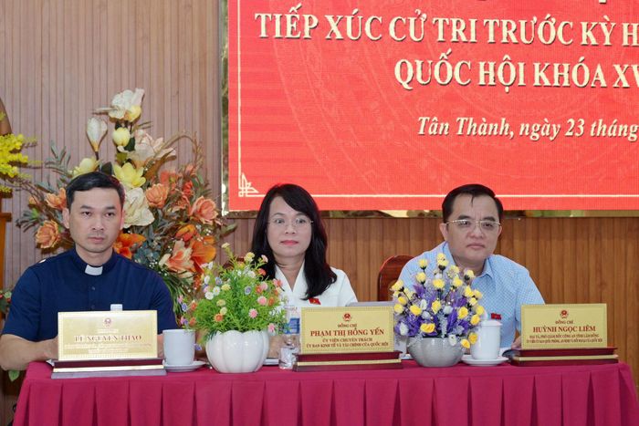 Tổ số 5, Đoàn ĐBQH đơn vị tỉnh Lâm Đồng tiếp xúc cử tri tại xã Tân Thành