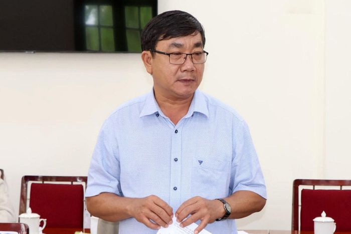 Đại diện Trung tâm Phát triển Quỹ đất tỉnh thông tin kết quả nguồn thu từ lĩnh vực đấu giá các dự án