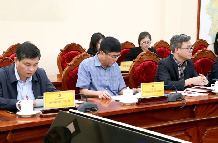 Các đại biểu tham dự hội nghị