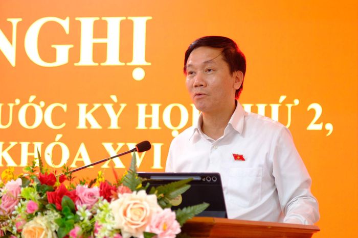 Thay mặt Đoàn Đại biểu Quốc hội tỉnh Lâm Đồng gồm ông Lâm Văn Đoan, Phó Chủ nhiệm Ủy ban Văn hóa và Xã hội của Quốc hội phát biểu, tiếp thu các ý kiến, kiến nghị cử tri