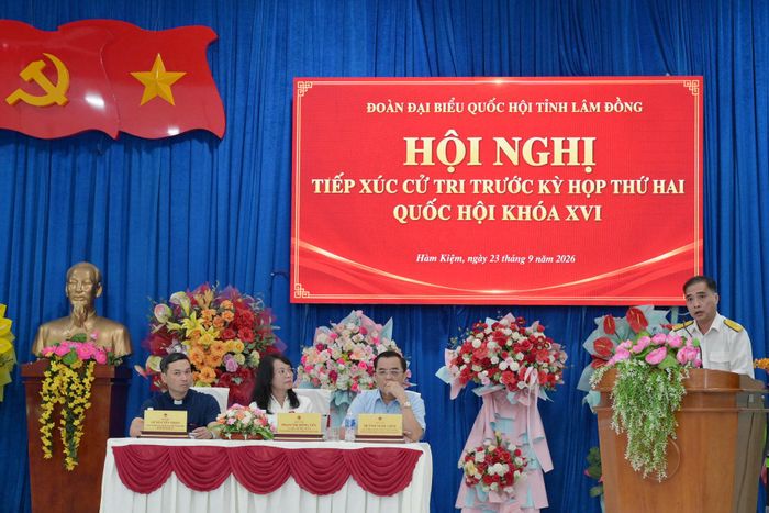 Ông Trần Phú, Phó Trưởng thuế Cơ sở 6, tỉnh Lâm Đồng trả lời nội dung thuộc thẩm quyền