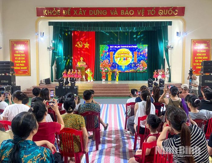 Chương trình “Đêm hội Trăng rằm” năm 2026 tại xã Ninh Giang. Ảnh: Minh Thuận